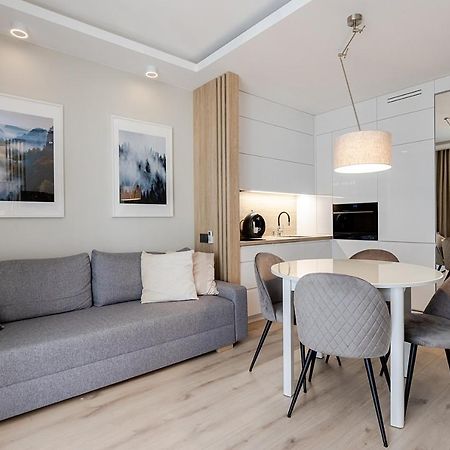 Apartment Wola, Wi-Fi, Smart Lock, Air Condition Varsó Kültér fotó