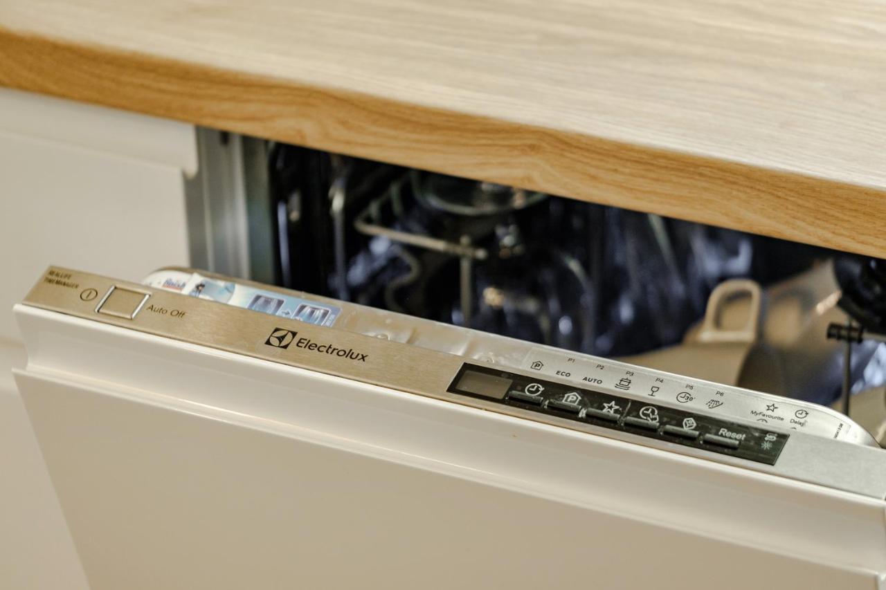 Apartment Wola, Wi-Fi, Smart Lock, Air Condition Varsó Kültér fotó