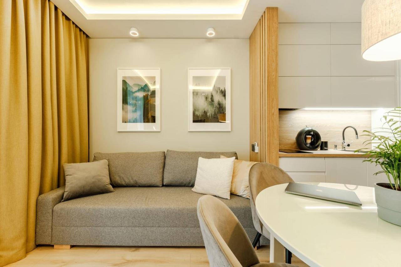 Apartment Wola, Wi-Fi, Smart Lock, Air Condition Varsó Kültér fotó